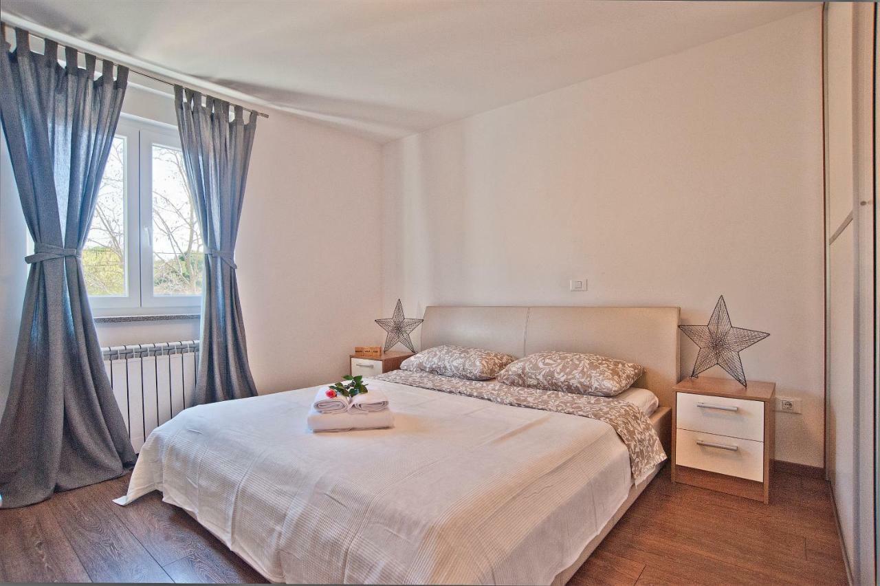 Inga*S Place Пула Экстерьер фото